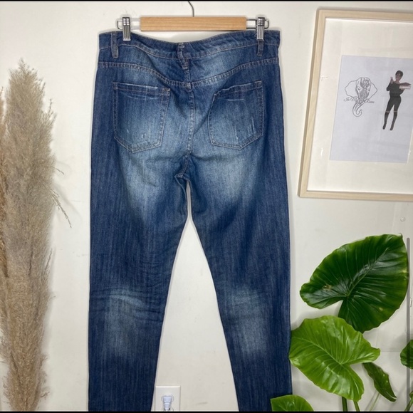 Joe Fresh Distressed Boyfriend Jeans - Picture 4 of 4